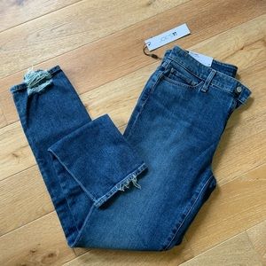 Joe’s Jeans Scandal Lara Mid Rise Cigarette